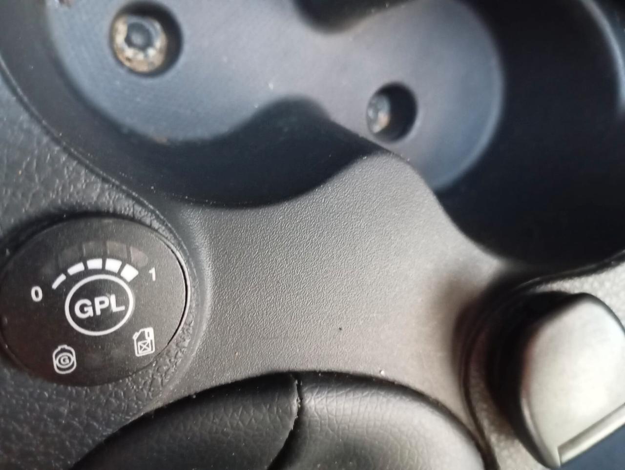 Dacia Sandero - 2016