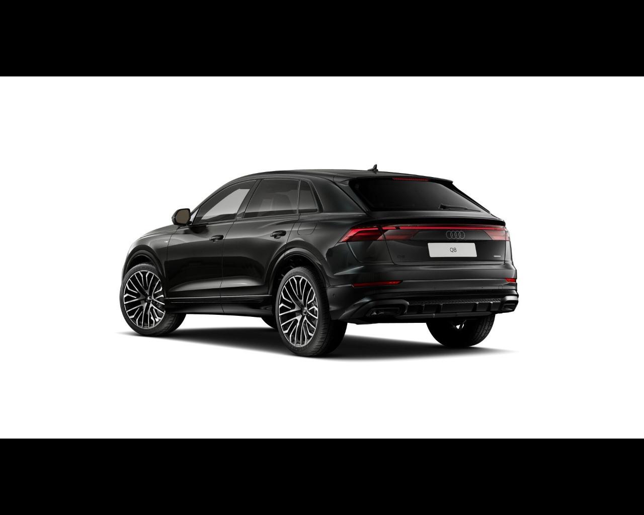 AUDI Audi Q8 SUV S line edition TFSI e quattro 290 kW tiptronic
