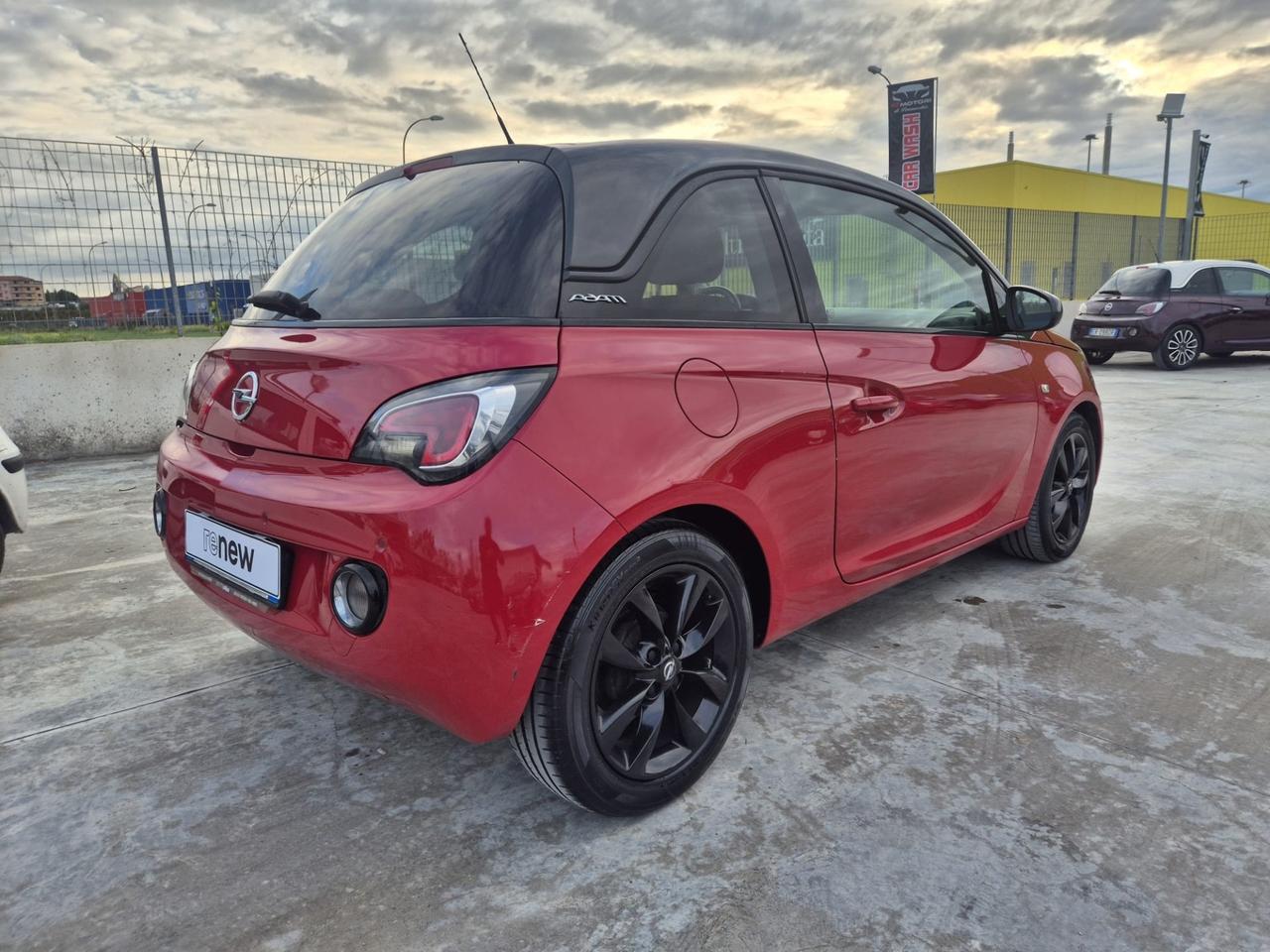 Opel Adam 1.2 70 CV