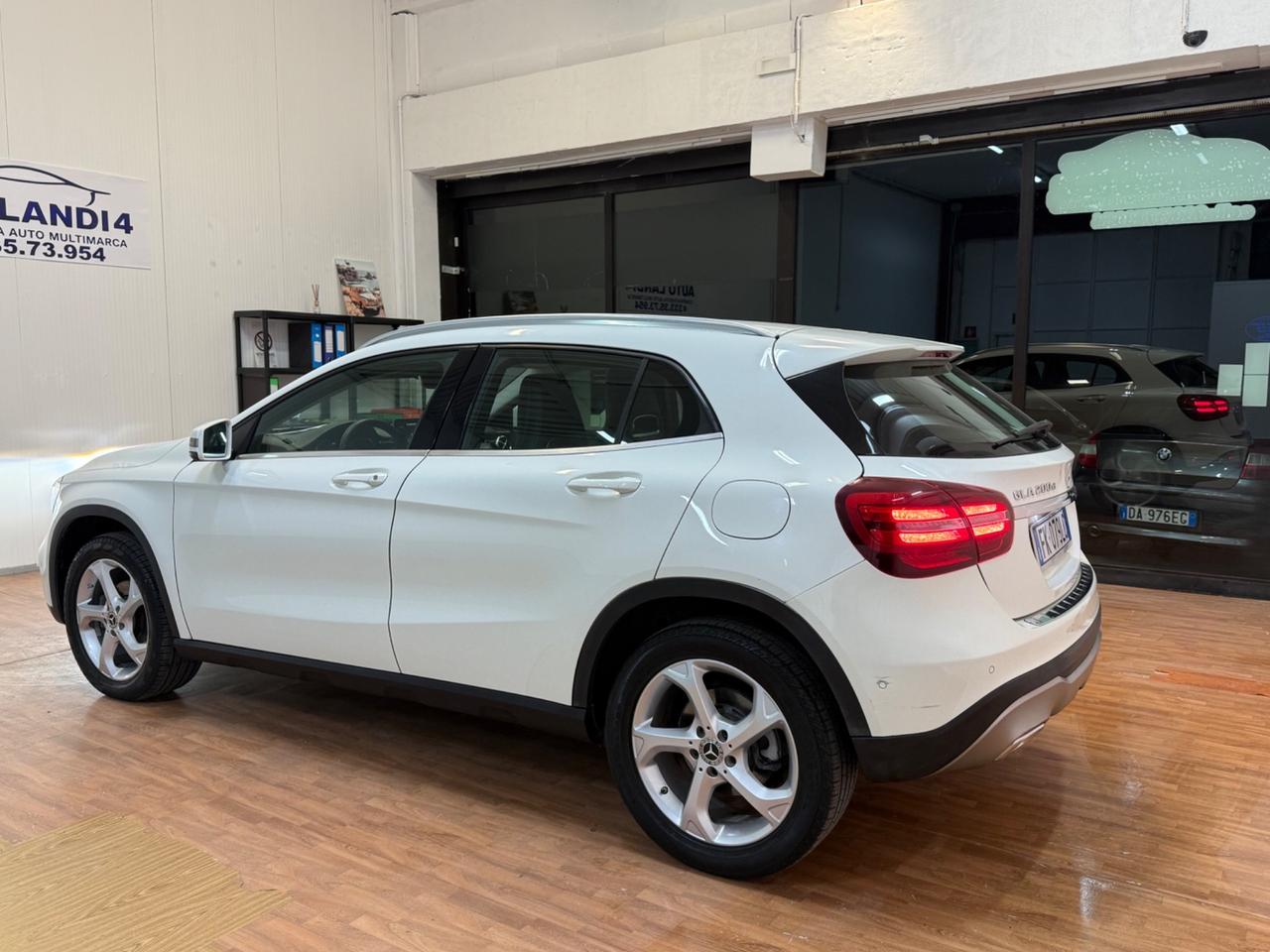 Mercedes-benz GLA 200 d Automatic Premium