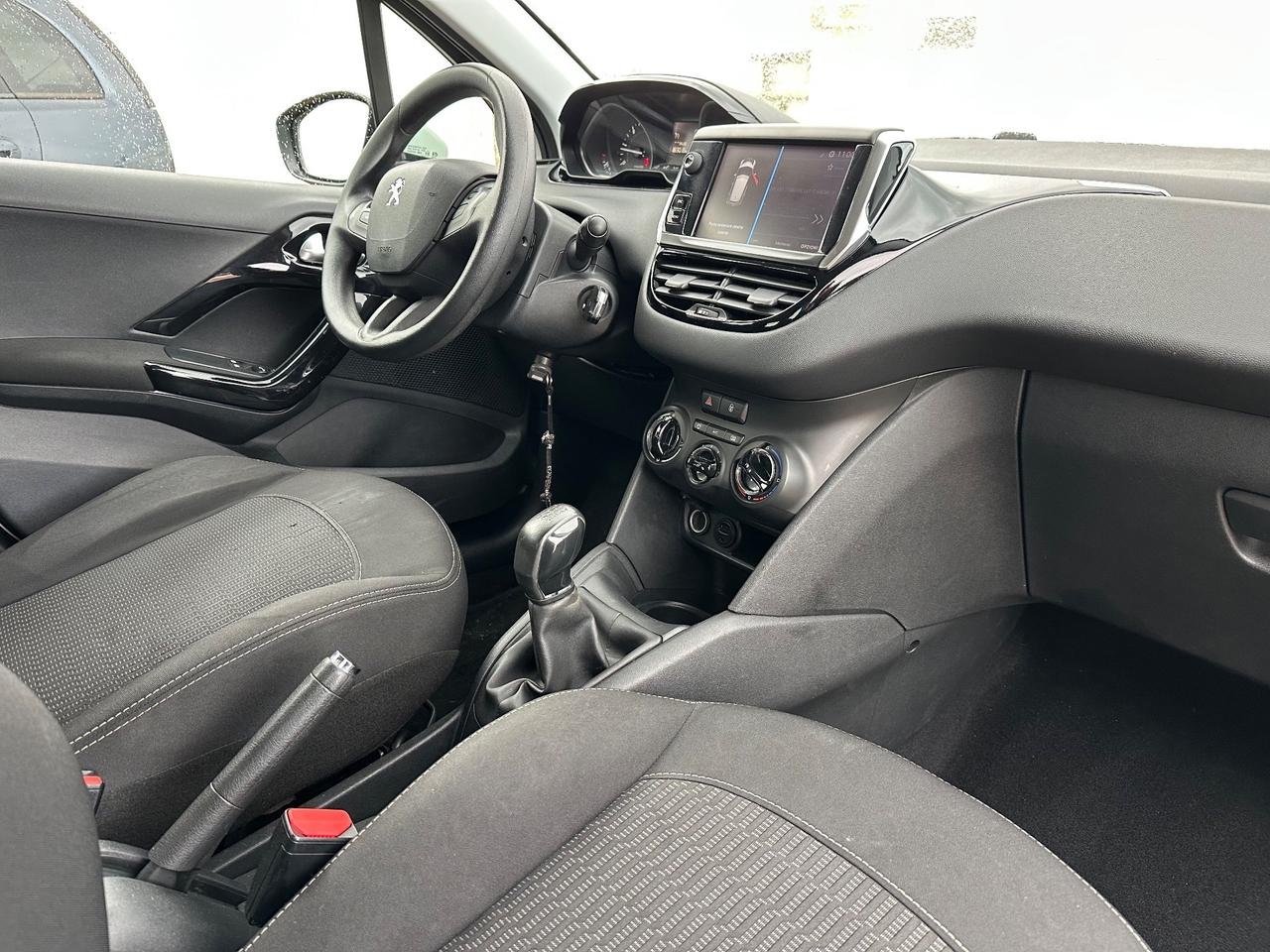 Peugeot 208 BlueHDi 75 5 porte Allure