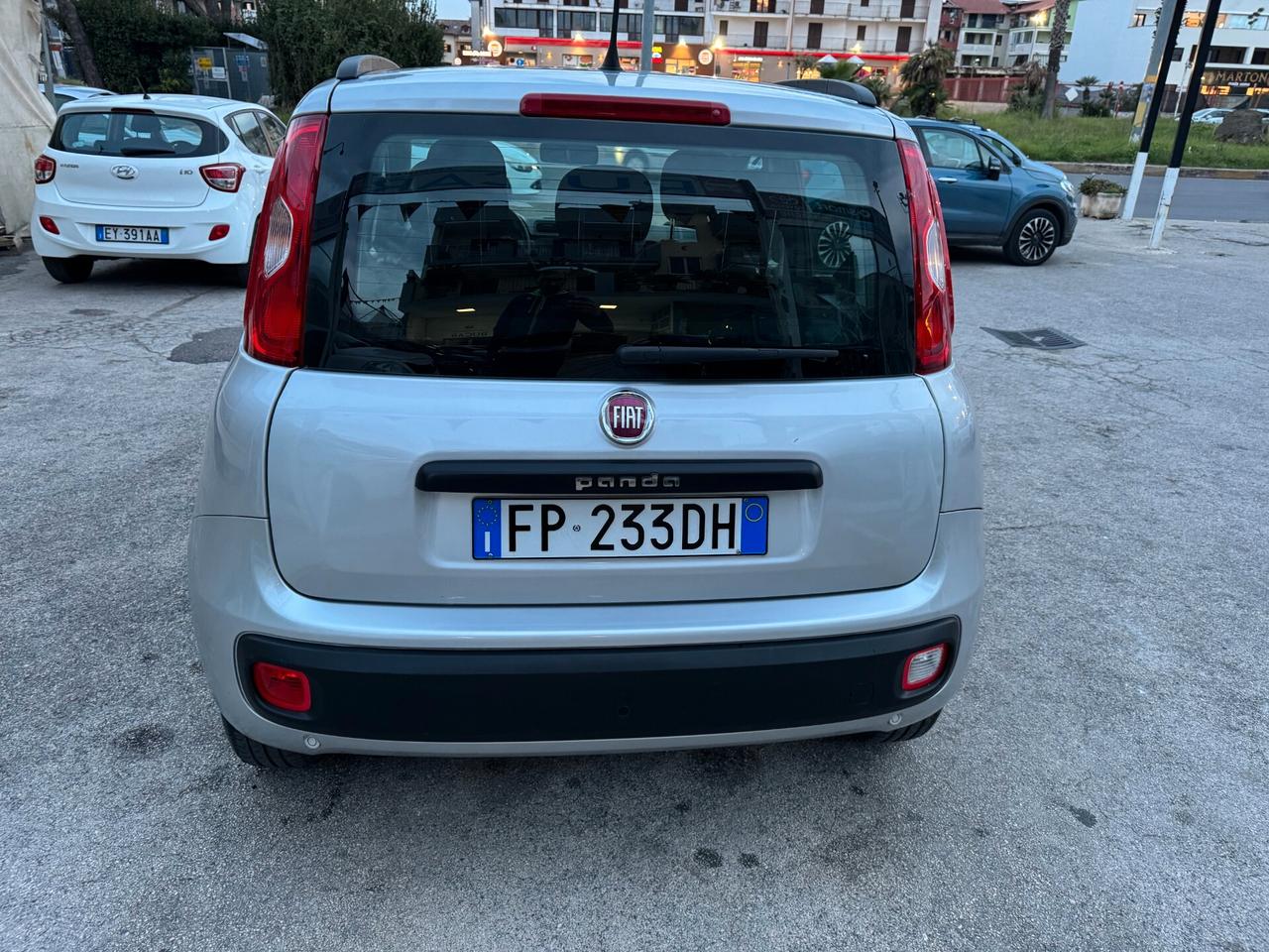 Fiat Panda 1.2 Lounge 2018 COMANDI AL VOLANTE