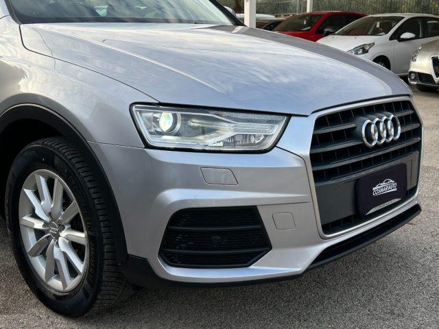 AUDI Q3 2.0 TDI 150 CV Business