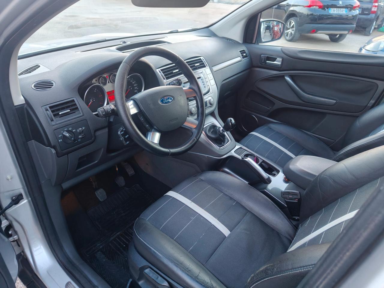 Ford Kuga 2.0 TDCi 136 CV 4WD Titanium