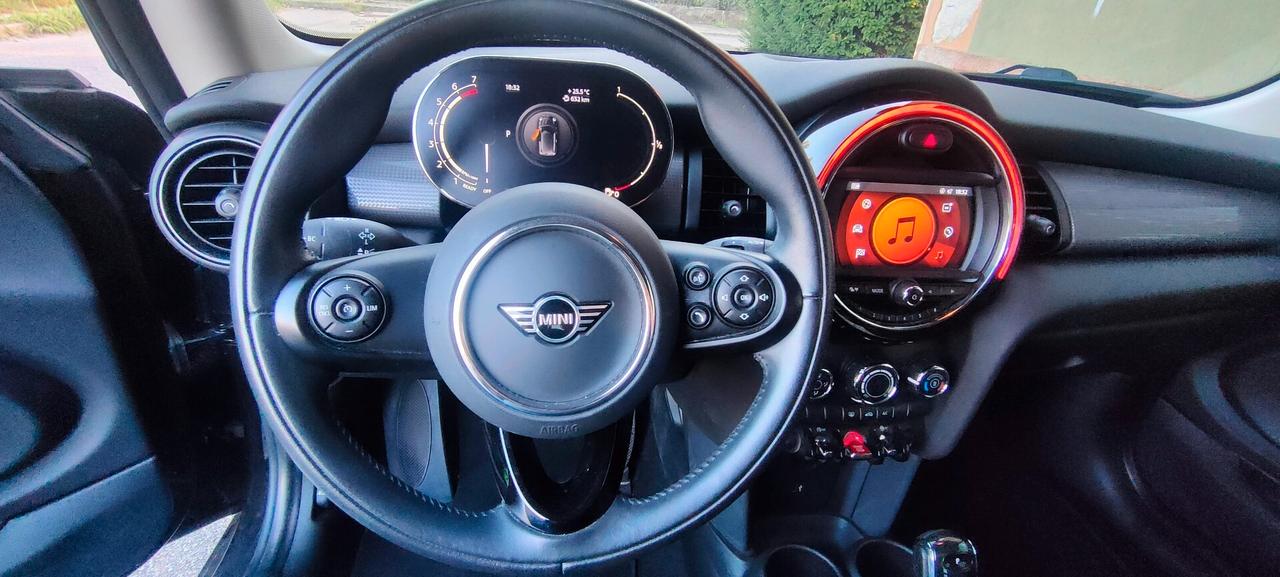 Mini Cooper 1.5 Business
