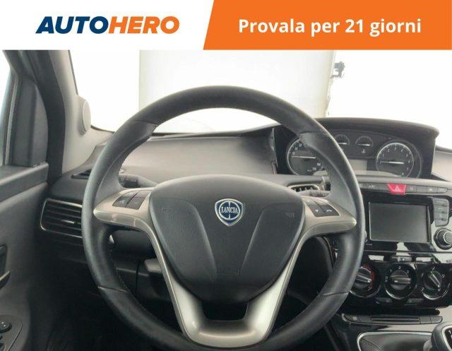 LANCIA Ypsilon 1.2 69 CV 5 porte Gold