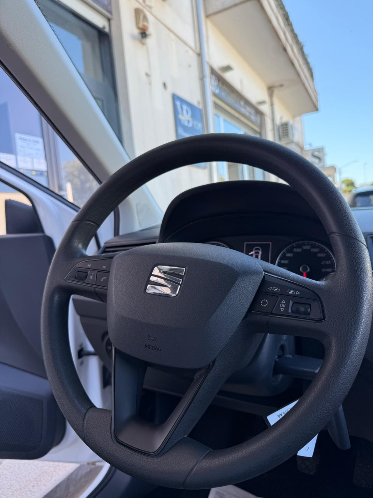 Seat Arona 1.0 tgi BENZMETANO 90cv FULL LINK,BLUETOOTH,USB,KM CERTIFICATI SEAT,UNI PROPRIETARIO