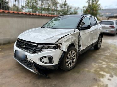 VW T-Roc 2.0 TDI 150CV DSG - 2025 Incidentata