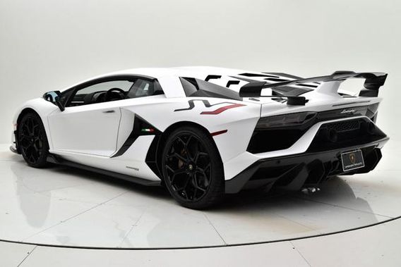 LAMBORGHINI Aventador S 6.5 V12