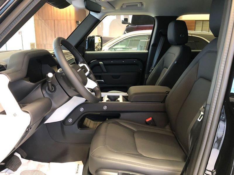 Land Rover Defender D200 AWD Auto 110 S