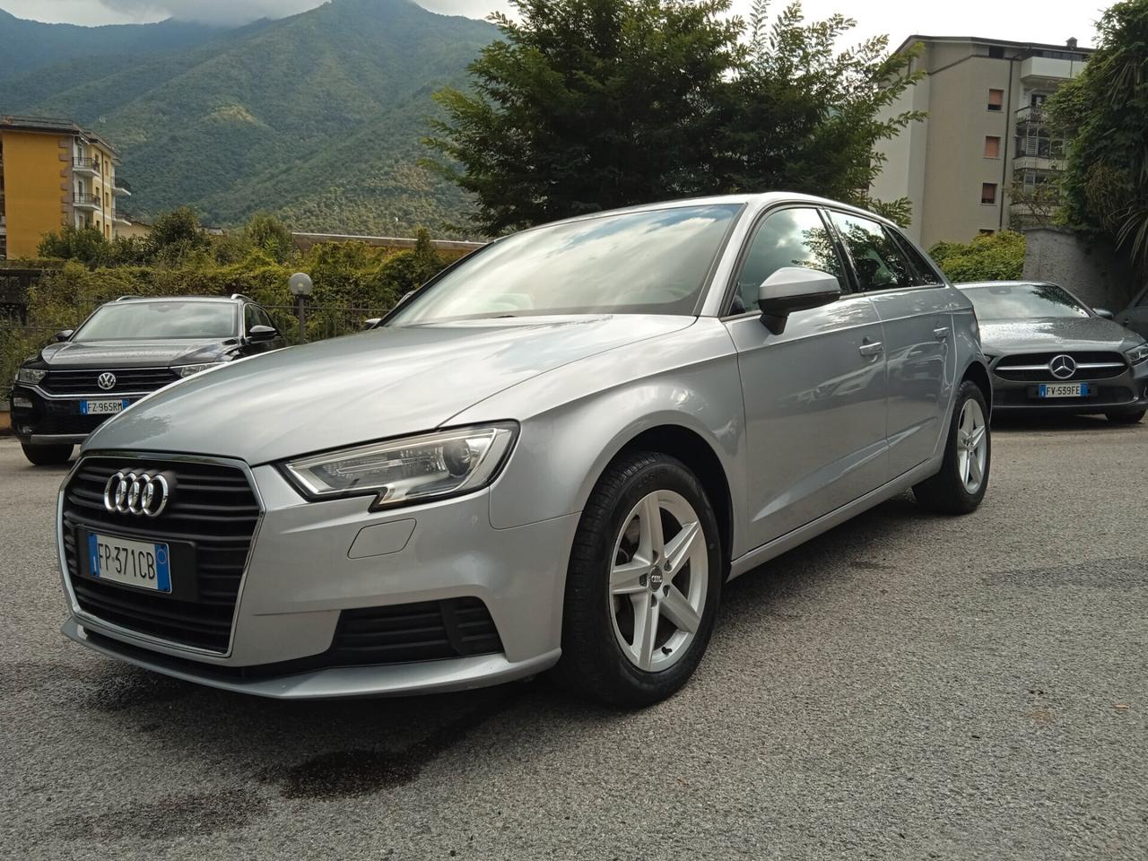 Audi A3 SPB 1.6 TDI 116 CV Design