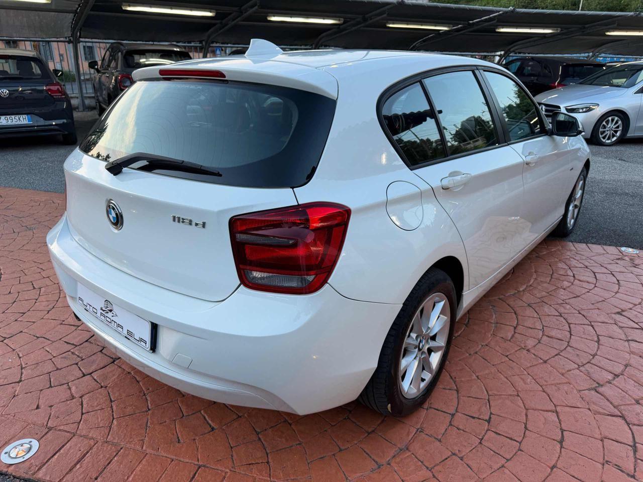 BMW 118 d 5p. Urban TAGLIANDATA + DISTRIBUZIONE E FRIZIONE