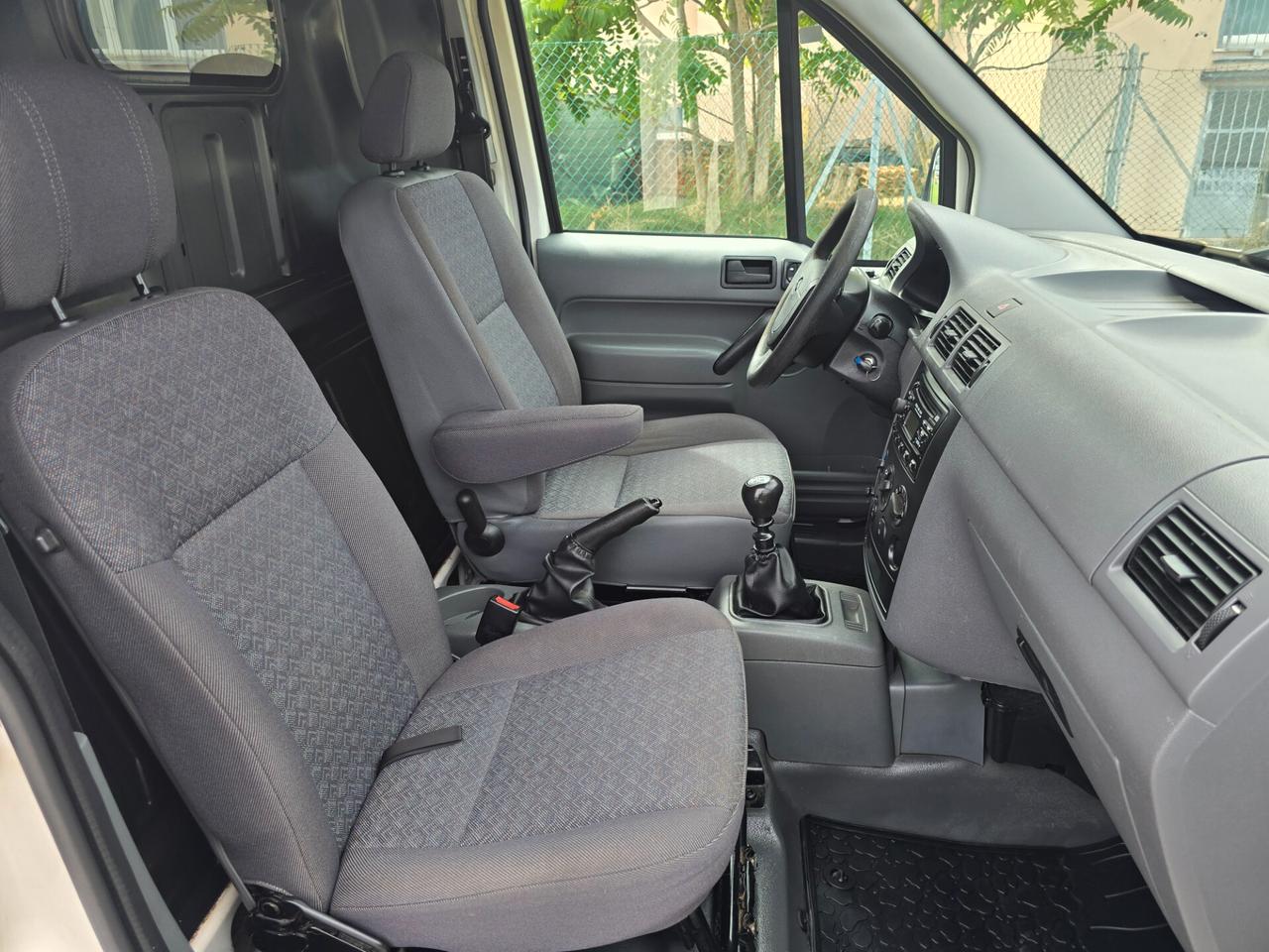 Ford Transit 1.8 Diesel con GARANZIA