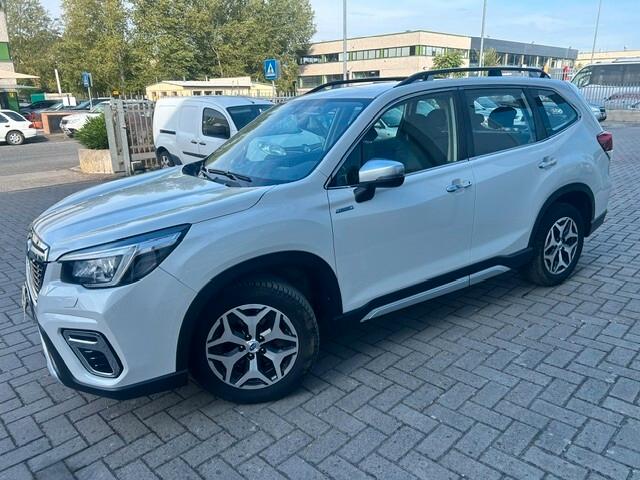 Subaru Forester 2.0 e-Boxer CVT Lineartronic FREE