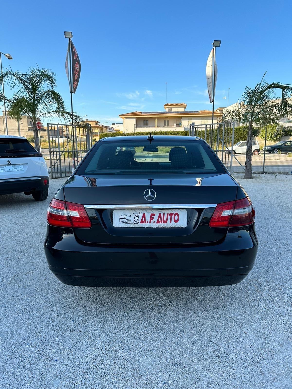 Mercedes-benz E 250 CDI BlueEFFICIENCY Avantgarde