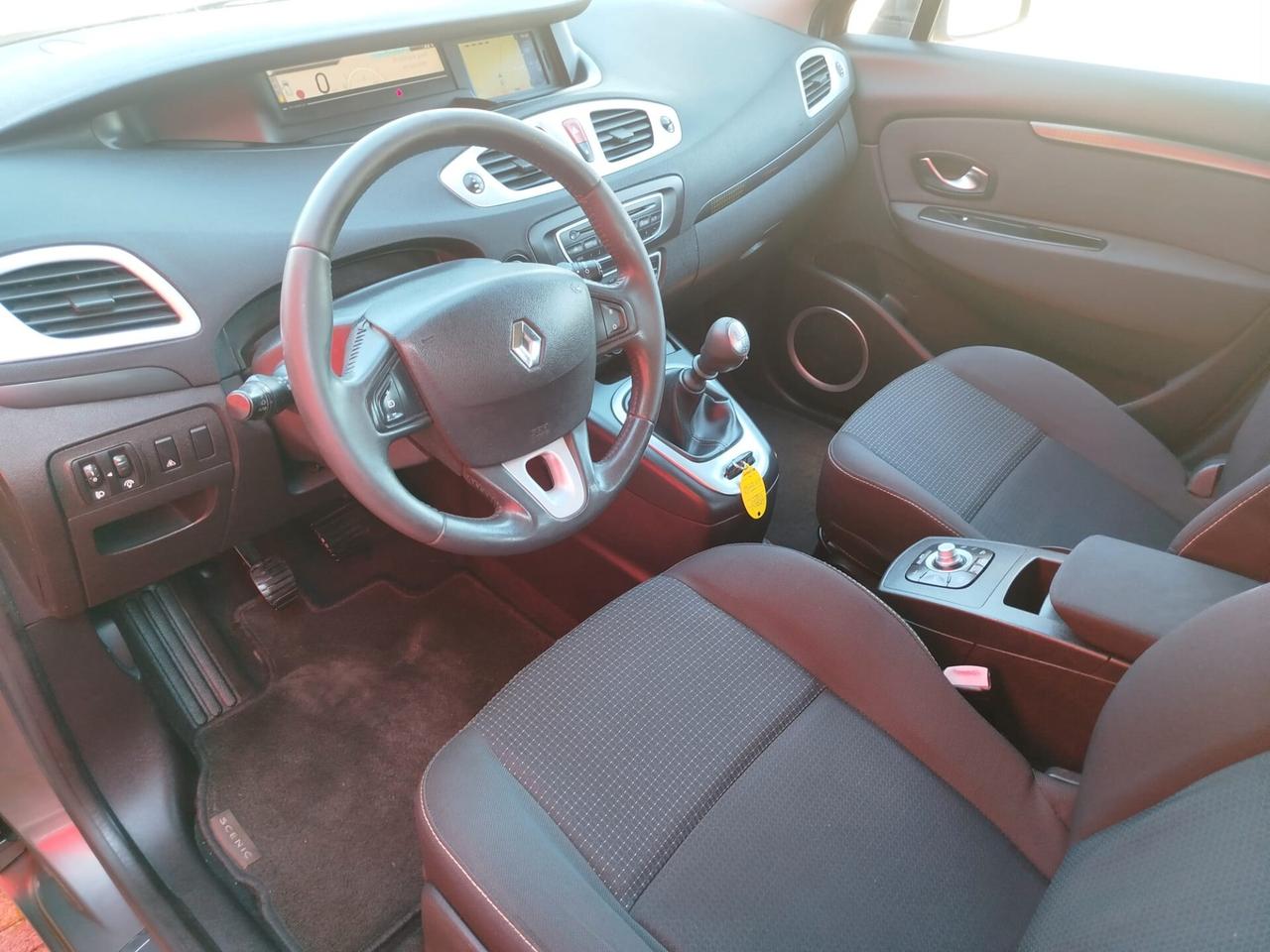 Renault Scenic X-Mod 1.5 dCi 110CV Luxe 100.000 KM !!