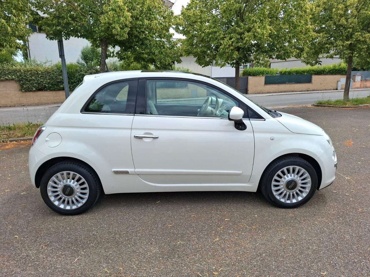 Fiat 500 1.2 Lounge del 2014 SOLO 132.000 KM