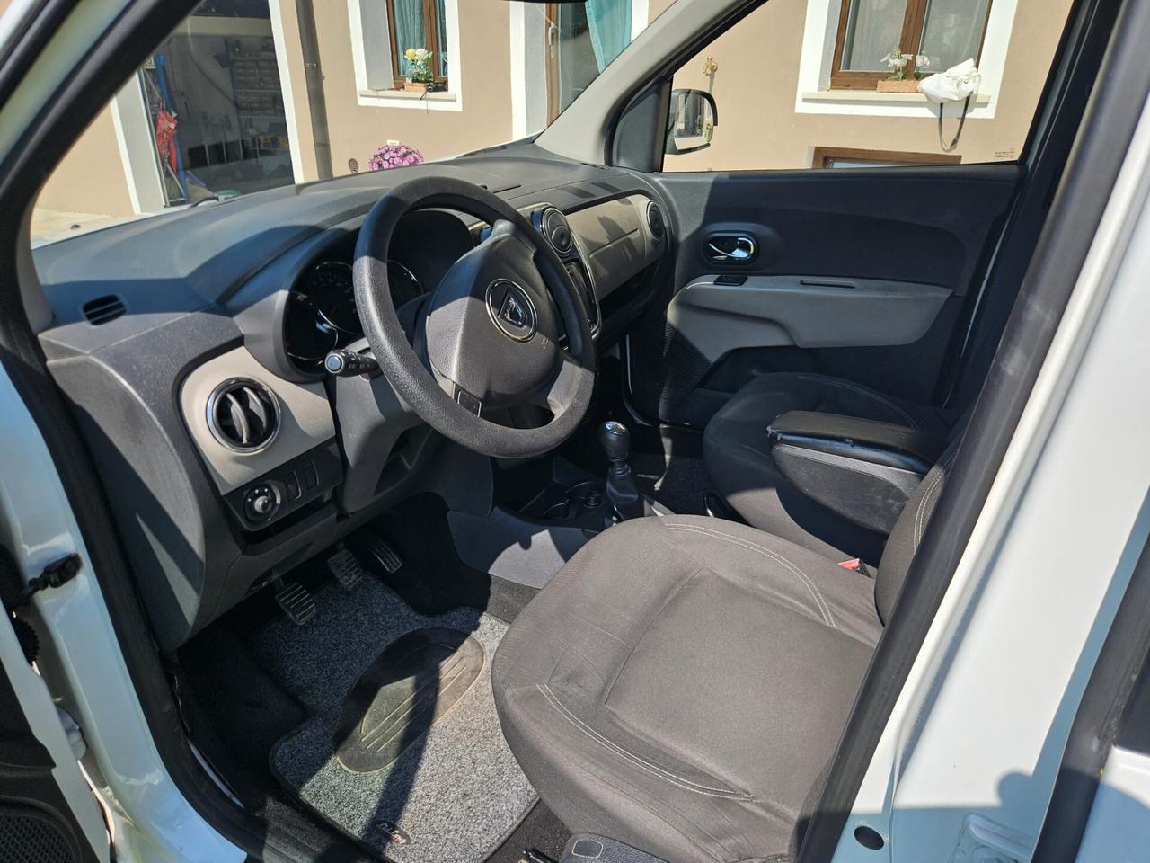 Dacia Lodgy 1.5 dCi 8V 110CV 7 posti Lauréate