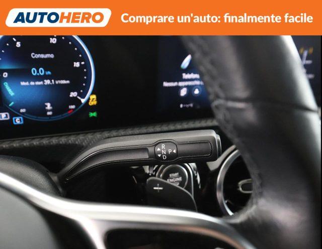 MERCEDES-BENZ A 200 d Automatic Business