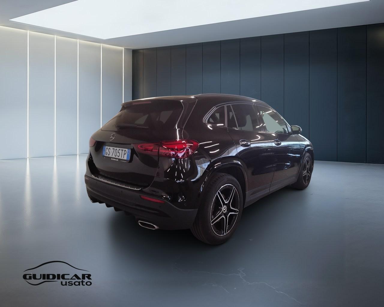 Mercedes-Benz GLA-H247 2023 - GLA 180 d AMG Line Advanced Plus auto