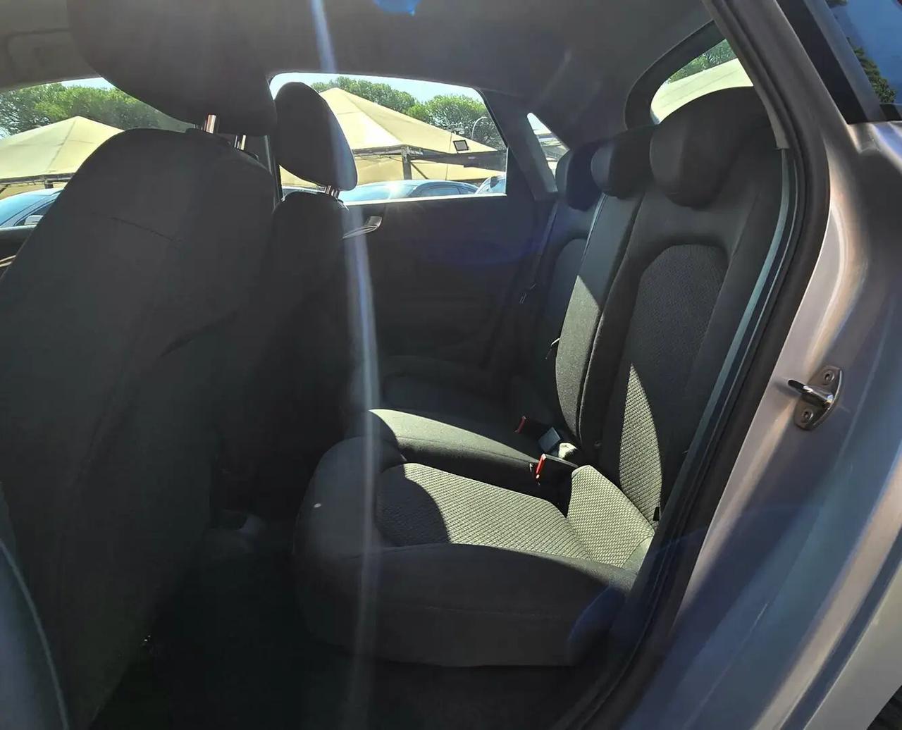 Audi A1 1.6 tdi S line edition 90cv s-tronic