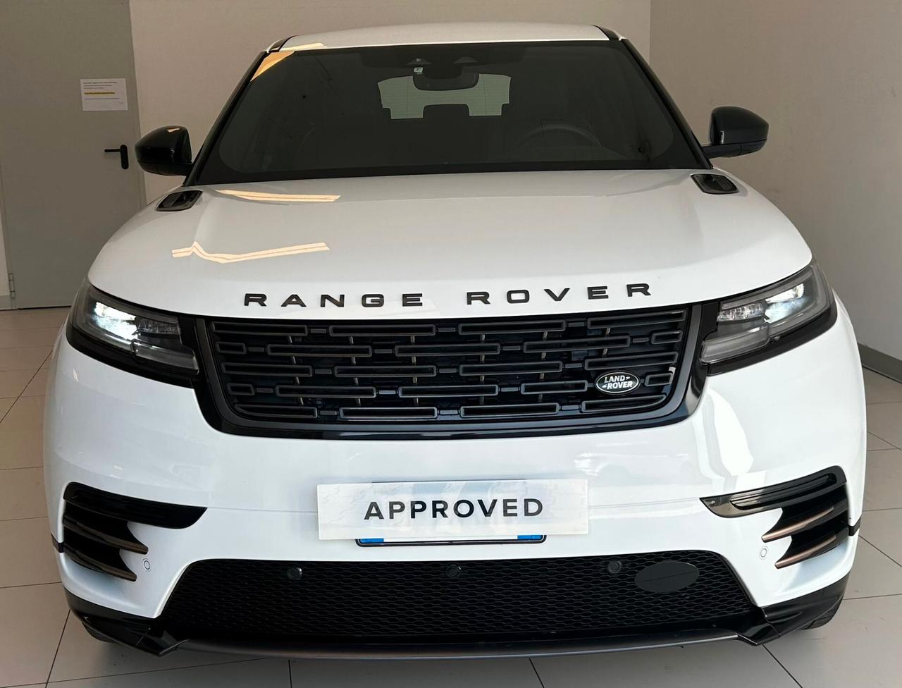 Velar 2.0D I4 R-Dynamic SE NUOVO MODELLO
