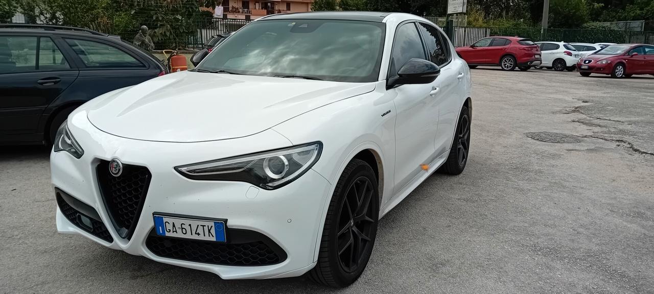 Alfa Romeo Stelvio 2.0 Turbo 280 CV AT8 Q4 Veloce