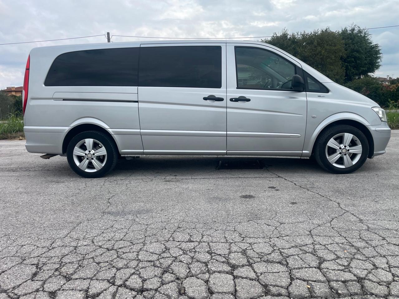 Mercedes-benz Vito 2.2 116 CDI 8 POSTIVetrato Compact