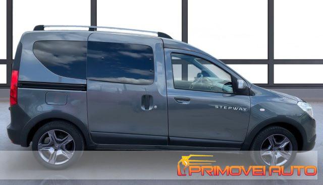 DACIA Dokker 1.2 TCe 115CV Stepway Celebration