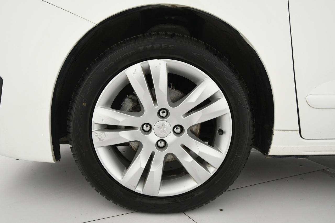 PEUGEOT 5008 1.6 hdi 8v Active 115cv COMMERCIANTI+7 POSTI