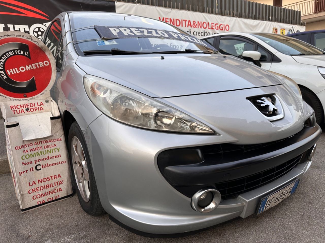 PEUGEOT 207 1,4cc 2007 KM CERT FULL OPT