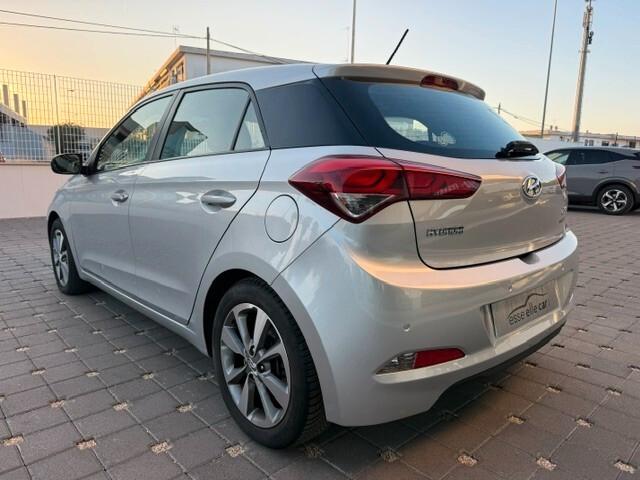 Hyundai i20 1.2 84 CV 5 porte Econext Comfort 2017