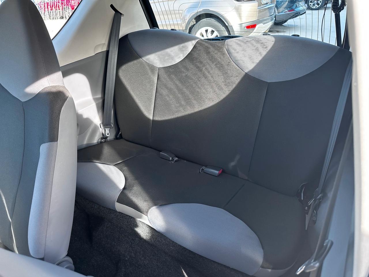 Peugeot 107 1.0 68CV 3p. Desir