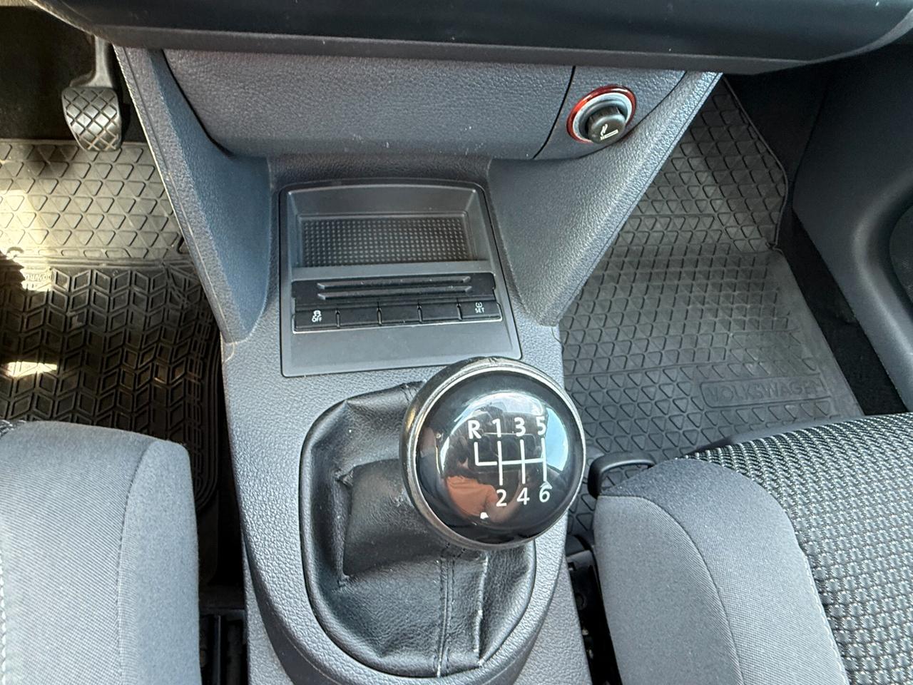 Volkswagen Touran 1.6 TDI 7 POSTI