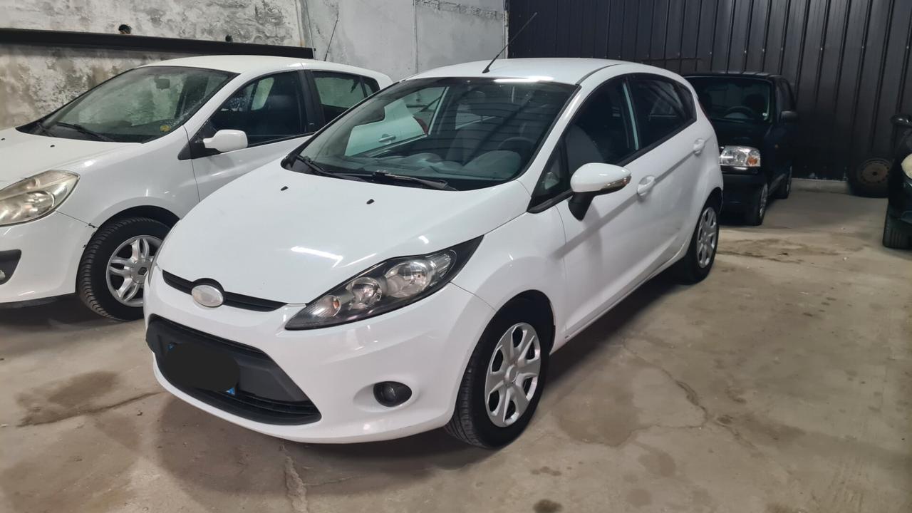Ford Fiesta 1.4 TDCi 5p. Titanium