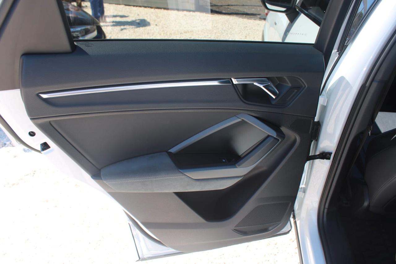 Audi Q3 SPB 35 Tua A SOLI 586€ al mese Anticipo Zero