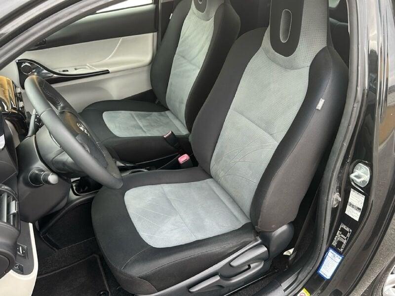 Toyota iQ 1.0 VVT-i Active