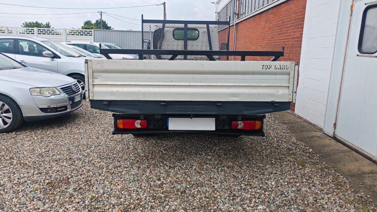 Nissan Cabstar 120.35 3.0 Tdi PL-RG-DC Cab. SL