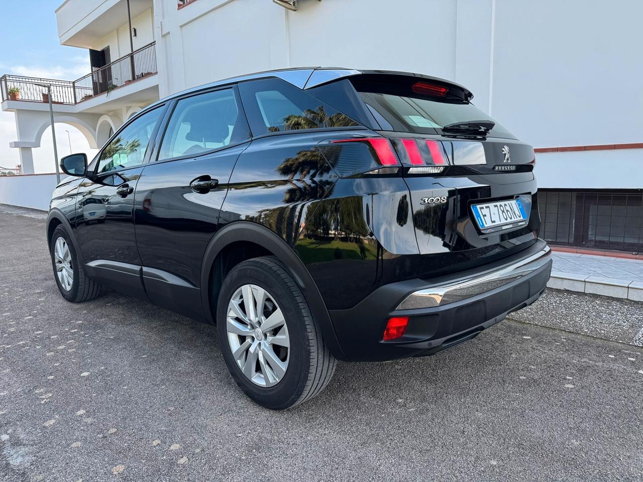 Peugeot 3008 1.5HDi 130