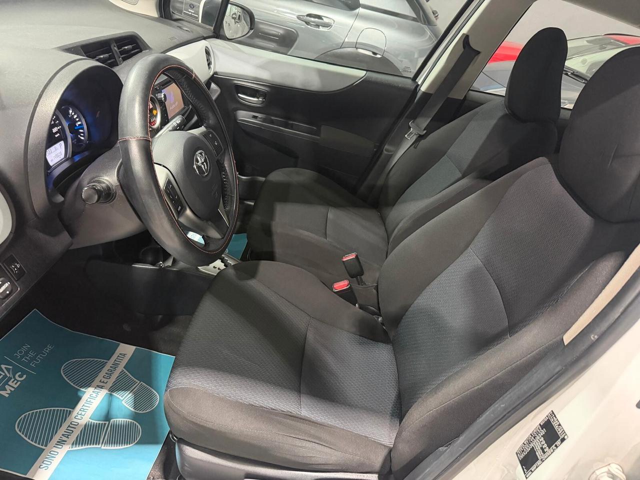 Toyota Yaris Ibrida Automatica 4 Stagioni