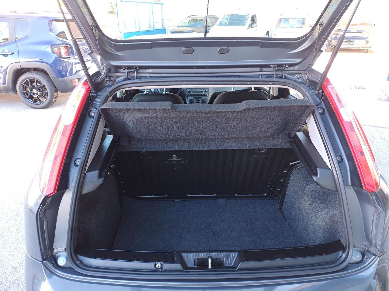 Fiat Punto 1.3 MJT II 75 CV 5 porte Lounge