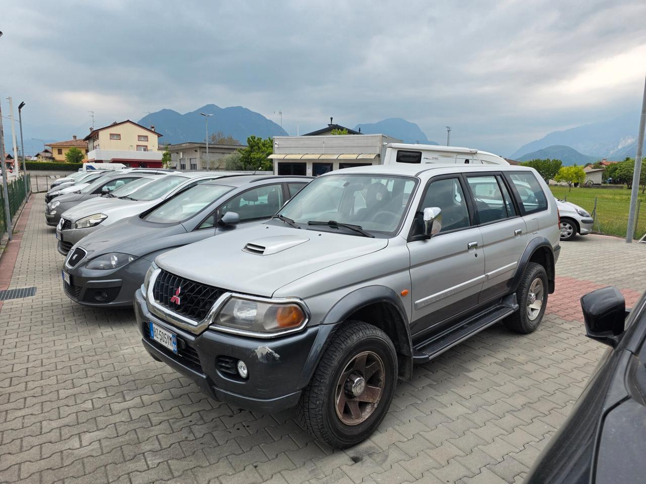 Mitsubishi Pajero Sport 2.5 TDI GLS Target 4x4