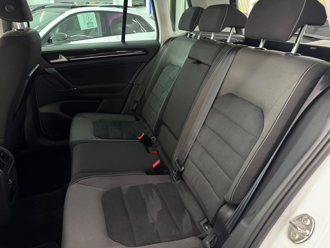 Volkswagen Golf Sportsvan 2.0 TDI DSG Highline BMT