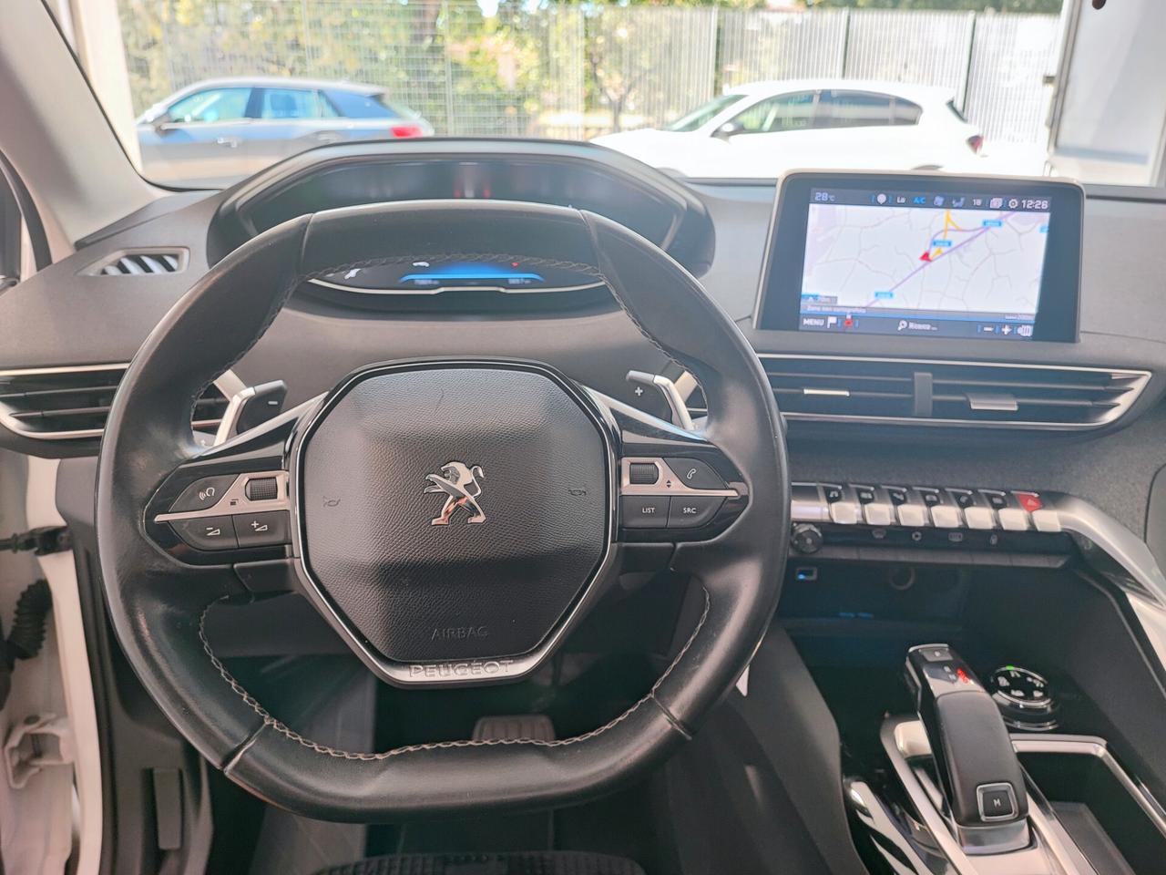 Peugeot 3008 BlueHDi 130 S&S EAT8 Allure