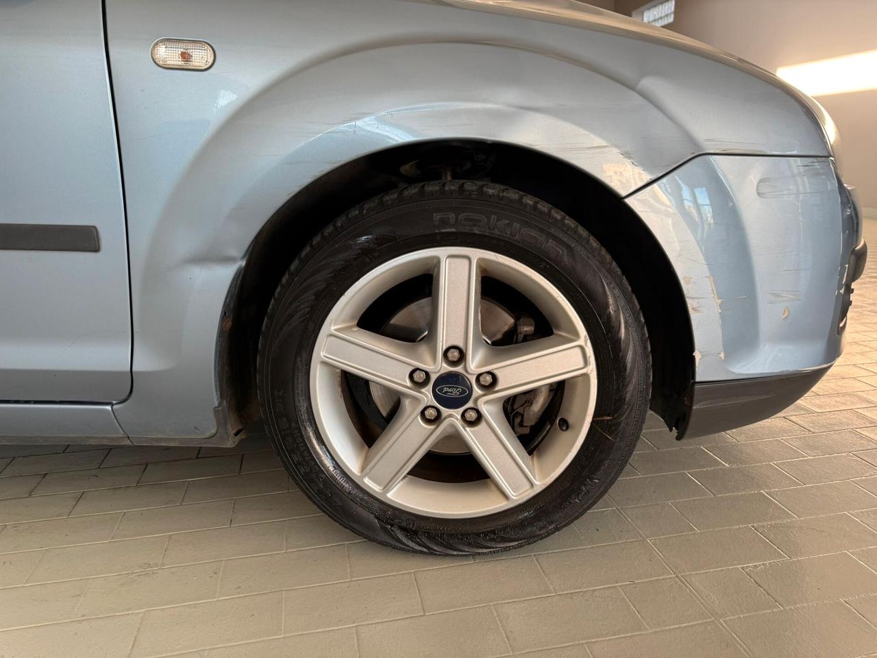 Ford Focus C-Max 1.6 TDCi (90CV) NEOPATENTATI