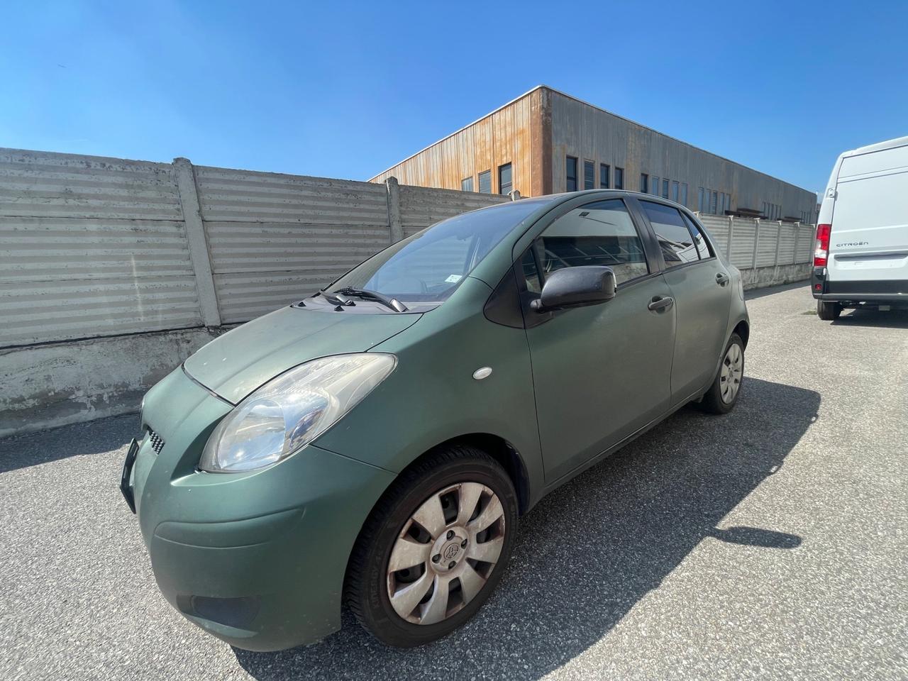 Toyota Yaris Toyota yaris 1.0 benzina, anno 2008, 120.000 km