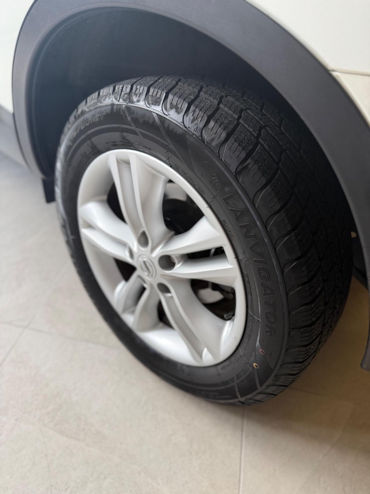 Nissan QASHQAI 2.0 dCi DPF AUTOMATICO 4X4 N-TEC KMCERT