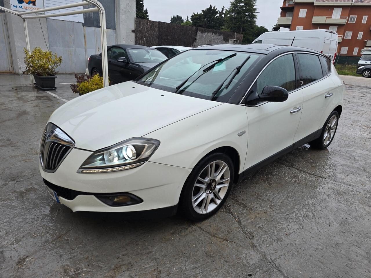 Lancia Delta 1.4 T-Jet 150 CV Platino