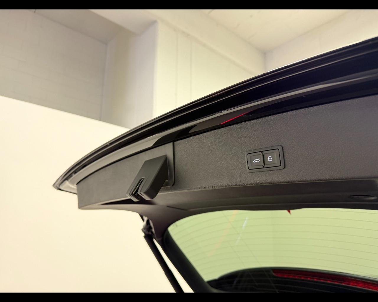 AUDI Q2 35 TDI S TRONIC S LINE
