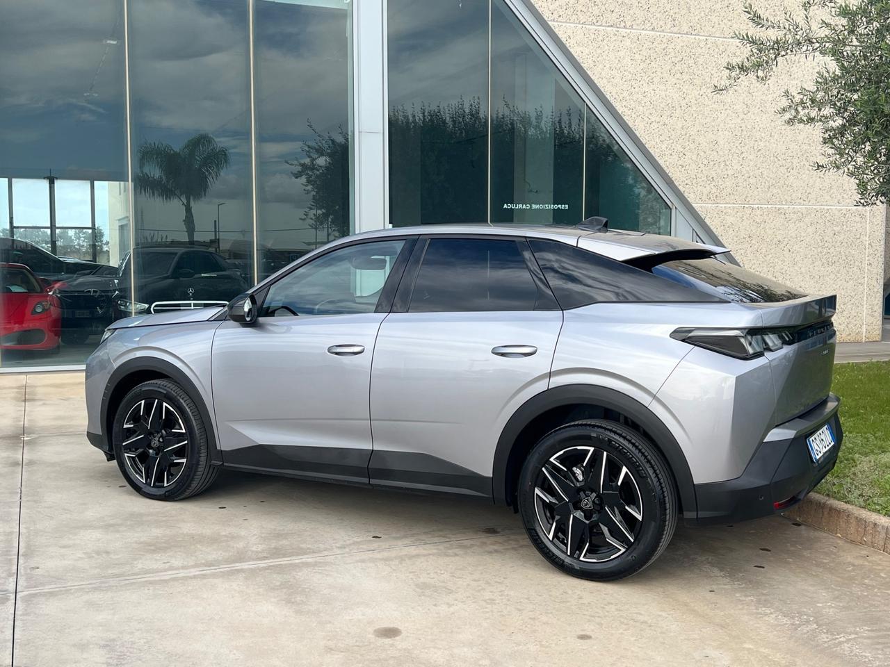 Peugeot 3008 Hybrid 136 e-DCS6 GT